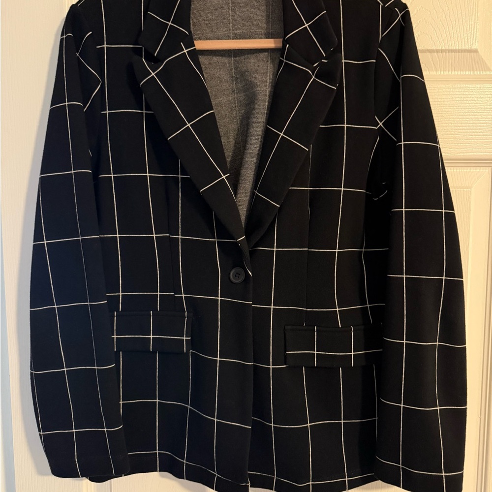 Black and White Checkered Blazer